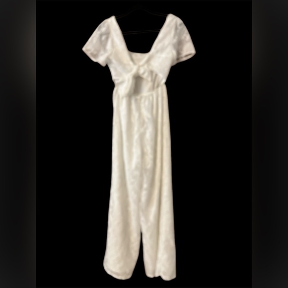 Lulus white jumpsuit - Picture 6 of 9